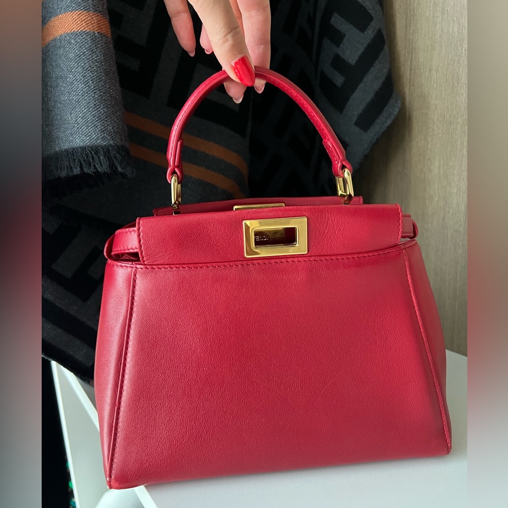 FENDI peekaboo small red bag